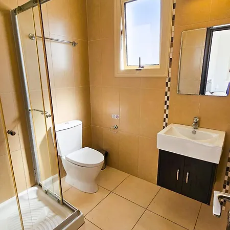 Palmvibes With Private Pool פאראלימני