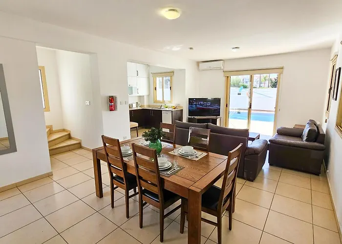 Palmvibes With Private Pool Villa Paralimni