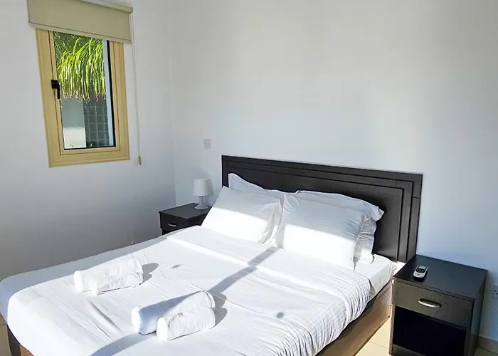 Palmvibes With Private Pool * Paralimni