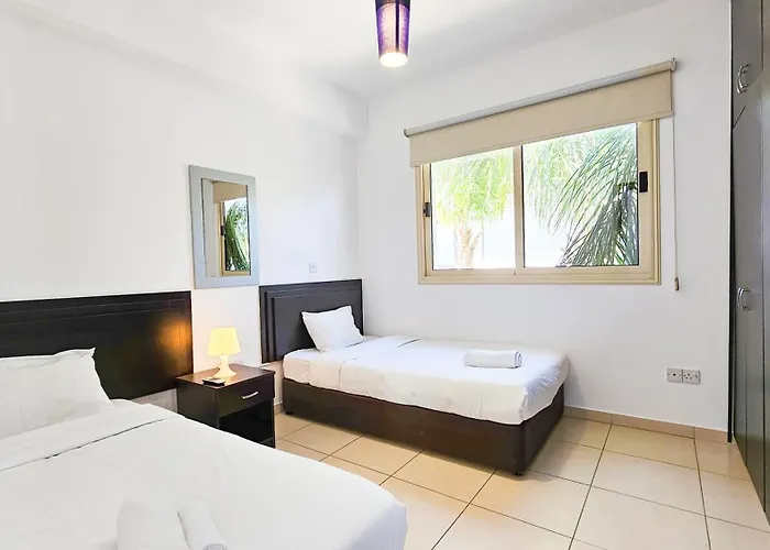 Palmvibes With Private Pool Villa Paralimni